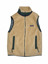 Load image into Gallery viewer, Fleece Vest (small)