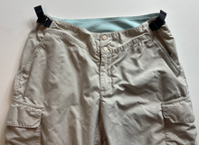 Load image into Gallery viewer, Belted Hiking Pants (women&#39;s small)