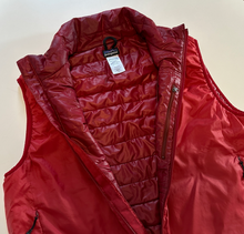 Load image into Gallery viewer, Puffer Vest (large)