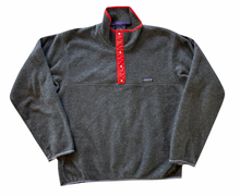 Load image into Gallery viewer, Fleece Pullover (large) (fits smaller)