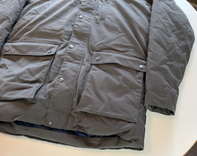 Load image into Gallery viewer, Heavy Down Lined Parka (medium)