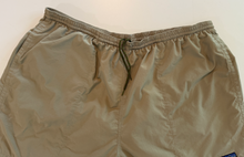 Load image into Gallery viewer, Vintage Shorts (x-large)
