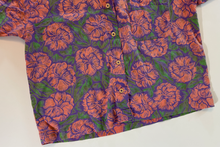 Load image into Gallery viewer, Vintage Hawaiian Shirt (S/M)