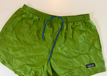 Load image into Gallery viewer, Vintage Shorts (small)