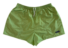 Load image into Gallery viewer, Vintage Shorts (x-large)