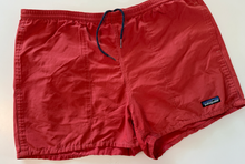 Load image into Gallery viewer, Vintage Shorts (34-36)
