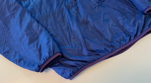 Load image into Gallery viewer, Vintage Puffer Pullover (medium)