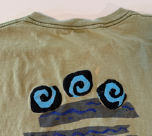 Load image into Gallery viewer, Rare Vintage T-Shirt (L/XL)