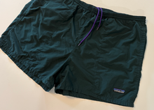Load image into Gallery viewer, Vintage Shorts (large)