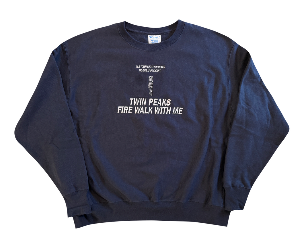 Twin Peaks Crewneck (xx-large) DEFECT