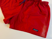 Load image into Gallery viewer, Vintage Shorts (medium)
