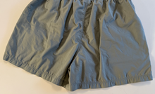 Load image into Gallery viewer, Vintage Shorts (medium)