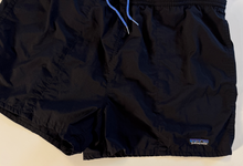 Load image into Gallery viewer, Vintage Shorts (37-40)