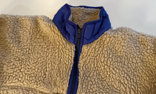 Load image into Gallery viewer, Deep Pile Vintage Fleece Jacket (large)