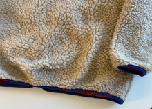 Load image into Gallery viewer, Deep Pile Vintage Fleece Jacket (x-large)