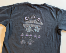Load image into Gallery viewer, Vintage T-Shirt (large)