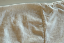 Load image into Gallery viewer, Vintage T-Shirt (x-large)