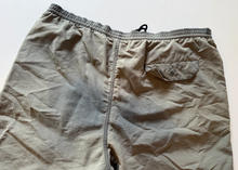 Load image into Gallery viewer, Vintage Shorts (medium/large)