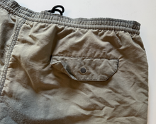 Load image into Gallery viewer, Vintage Shorts (medium/large)