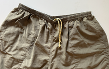 Load image into Gallery viewer, Vintage Shorts (large)