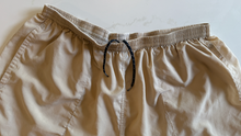 Load image into Gallery viewer, Vintage Shorts (x-large)