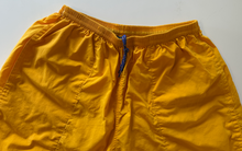 Load image into Gallery viewer, Vintage Shorts (medium)