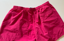 Load image into Gallery viewer, Vintage Shorts (medium)