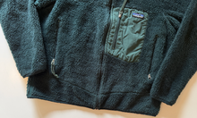Load image into Gallery viewer, Vintage Fleece Jacket (medium)