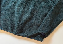 Load image into Gallery viewer, Vintage Fleece Jacket (medium)
