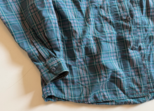 Load image into Gallery viewer, Vintage Pattern Shirt (women's large/men's small)