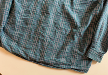 Load image into Gallery viewer, Vintage Pattern Shirt (women's large/men's small)