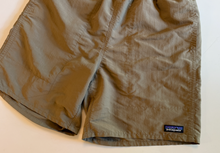 Load image into Gallery viewer, Shorts (small)