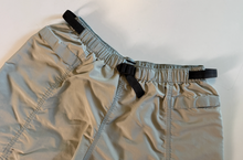 Load image into Gallery viewer, Belted Vintage Shorts (large)