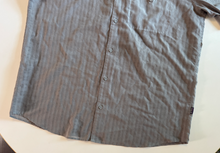 Load image into Gallery viewer, Short Sleeve Lightweight Shirt (x-large)