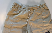 Load image into Gallery viewer, Rare Vintage Shorts (medium)