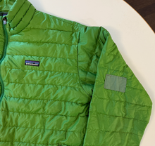Load image into Gallery viewer, Down Jacket (large)