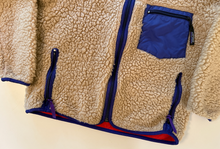 Load image into Gallery viewer, Vintage Fleece Jacket (medium)