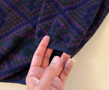 Load image into Gallery viewer, Vintage Pattern Fleece (x-large)