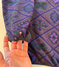 Load image into Gallery viewer, Vintage Pattern Fleece (x-large)