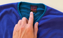Load image into Gallery viewer, Vintage Fleece Henley Zip-Up (small)